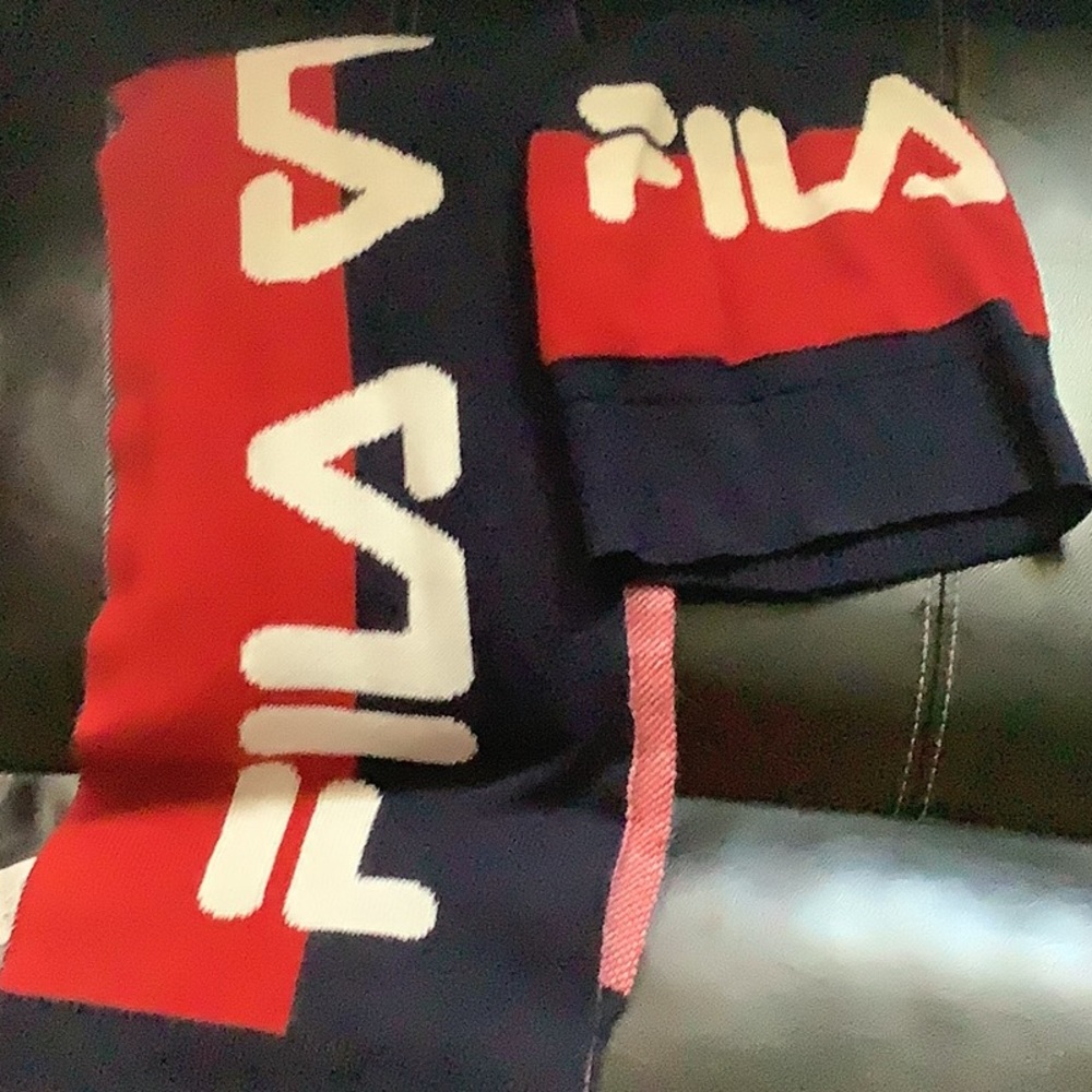 Hat and scarf set